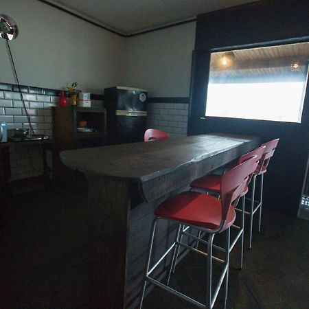 Хостел Curvao Surf House Гуаружа Экстерьер фото